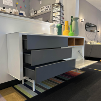 Müller Möbelwerkstätten - Sideboard S36 H3 168 Lack RAL9010 Weiß RAL7012 Basaltgrau Grau Offener Stauraum Eiche Gestell Rundrohrfuß Weiß - 8