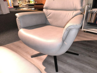 Hukla - Relaxsessel Henri Leder Cloudy Smoke Creme Weiß Grau Sternfuß Schwarz Inklusive Hocker - 6