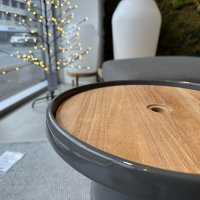 Gloster - Beistelltisch Cosco Platte Teakholz Gestell Keramik Iron Grau Glasiert - 4