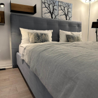 Schramm - Boxspringbett Gala Rahmen 28M 3B Stoff Nils 440 Sky Grau Blau Kopfteil Quadro  Füße Eiche Wenge Inklusive 2 Matratzen Emotion - 9