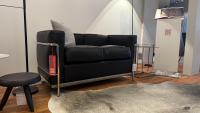 Cassina - Sofa LC2 Grand Comfort Leder Scozia 13X606 Grafite Schwarz Gestell Stahlrohr Glänzend Verchromt - 7