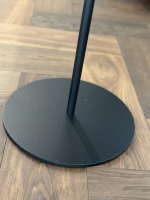 Bielefelder Werkstätten - Tisch Kelly T 116 100 Platte Glas Schwarz Lackiert Gestell Metall Schwarz Matt Pulverbeschichtet - 3