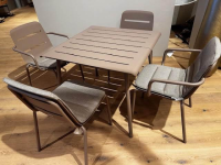 Weishäupl - 4er-Set Stuhl Aluminium Marone Beige mit Tisch Vapio - 5