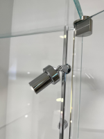 Dreieck - Vitrine Solus Optiwhite Glas mit 5 fokussierbaren LED-Spots - 3