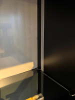 Kettnaker - Vitrine Soma Mattlack Vulkangrau Grau Tür Glas Grau Rückwand Mattlack Elfenbein Beige Inklusive Beleuchtung - 5