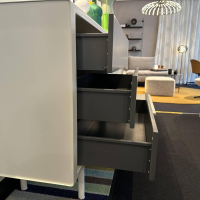 Müller Möbelwerkstätten - Sideboard S36 H3 168 Lack RAL9010 Weiß RAL7012 Basaltgrau Grau Offener Stauraum Eiche Gestell Rundrohrfuß Weiß - 7