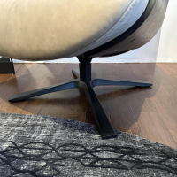 Conform - Sessel Afterwork Leder D Grizzly Taupe Grau Beige Schale Holz Schwarz Fuß Metall Schwarz Lackiert Inklusive Hocker - 6