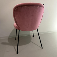 einzelstuehle-freifrau-side-chair-ona-bezug-baumwollvelours-spritz-rosso-rosa-stahlgestell-schwarz