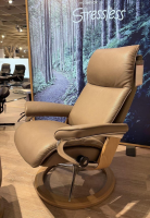 Stressless - Relaxsessel Aura S Leder Cori Mole Beige Gestell Signature Metall Chrom Holz Eiche Mit BalanceAdapt Inklusive Hocker - 2