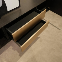 Gwinner - Wohnwand Bera Eiche Satin Terra Schwarz Gold Inklusive Couchtisch - 2