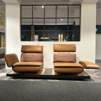 Koinor - Sofa 2-Sitzer Leder B-Toro Whisky Braun Plateau Metallrahmen Schwarz Matt Balkeneichenfurniert - 4