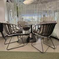 DEDON - Outdoor Sitzgruppe Satellite Und Kida Tischplatte HPL Black Schwarz Gestell Aluminium Black Pepper Schwarz Pulverbeschichtet - 4