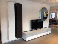 kommoden-sideboards-spectral-smart-furniture-dolby-surround-lowboard-ameno-glas-matt-weiss-mit-2-4