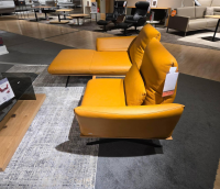 Koinor - Ecksofa Ceda Leder B Bonito Sole Gelb Metallkufe Schwarz Matt Pulverbeschichtet Inklusive Zwischentisch Und Nierenkissen - 7