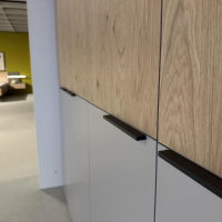Disselkamp - Schlafzimmer Cuneo Balkeneiche Akzent Lack Taupe Grau Beige Griffe Smart Anthrazit Mit Beleuchtung - 2