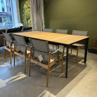 Gloster - Outdoor Essgruppe Carver Platte Teak Gestell Aluminium Meteor Schwarz Stuhl Sway Bespannung Ferrari Anthrazit - 4