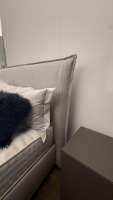 Schramm - Bett Mind Stoff Lino 2210 Light Grey Grau Füße Metall Schwarz Inklusive Matratzen Anthea - 2