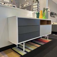 Müller Möbelwerkstätten - Sideboard S36 H3 168 Lack RAL9010 Weiß RAL7012 Basaltgrau Grau Offener Stauraum Eiche Gestell Rundrohrfuß Weiß - 6