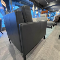 sessel-rolf-benz-sessel-leder-38-705-dunkel-granitgrau-fuss-metallspange-pulverbeschichtet-schwarz-4