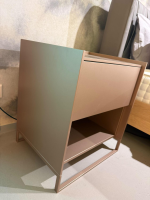 Möller Design - Nachttisch Kommode Lean Box Lack 451 Bronze Metallic - 4