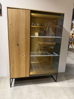 Team 7 - Vitrine Filigno Eiche Wild Naturöl Rauchglas Gestell Kufe Schwarz Matt - 5