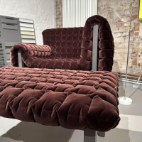 Ligne Roset - Sessel Ruché Stoff Harald 3 Chocolate 382 Braun Gestell Buche Massiv Anthrazit Gebeizt Inklusive Hocker - 2