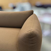 COR - Sofa Jalis Flow Stoff Kvadrat A2724 Vidar 353 Braun - 2