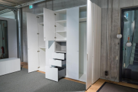 Piure - Kleiderschrank Line Mattlack P01 White Griffe P19 Dune Grau - 5