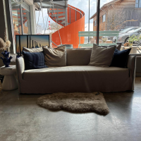 Gervasoni - Sofa Ghost 12 Stoff C Sand Zingaro Grau Inklusive Kissen - 6