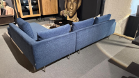 Wendelbo - Ecksofa Edge Stoff Zest 12 Blau Grau Gestell Edelstahl Inklusive Kissen - 4