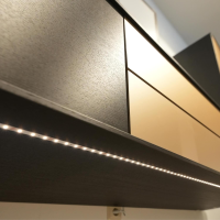 Gwinner - Wohnwand Bera Eiche Satin Terra Schwarz Gold Inklusive Couchtisch - 10