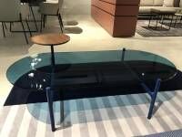 Rolf Benz - Couchtisch Addit 915-233 Blaue Glasplatte Tablar Nussbaum Massiv - 4