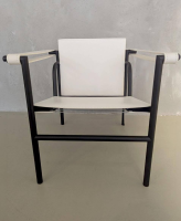Cassina - Sessel Fauteuil Dossier Basculant Kernleder Weiß Gestell Lack Schwarz - 7