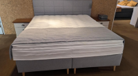 Frankenstolz - Boxspringbett Silver Express Stoff A 1104 Grau Füße Holz Mit Partnermatratze Und Gel Topper - 3