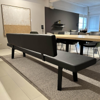 Janua - Sitzbank BB 32 Connect Leder Orient Ebony Schwarz Gestell Tiefschwarz Pulverbeschichtet Matt Füße Eiche Schwarz - 7