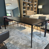 Molteni & C - Esstisch Filigree Platte Marmor Sahara Noir Schwarz Gestell Metall Chrom Schwarz Glänzend - 4
