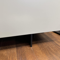 form1 - Sideboard F10 Lack A37 Reed Grün Grau Füße Metall Schwarz Gepulvert - 3