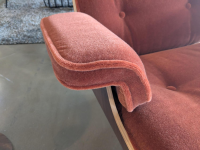 Vitra - Sessel Lounge Chair Stoff Calma Brandy Rot mit ottoman - 5