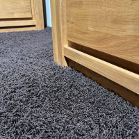 Natura - Sideboard Farmingdale Oberfläche Natur Eiche Geölt Griffe Metall Schwarz - 3